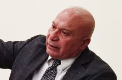Ν