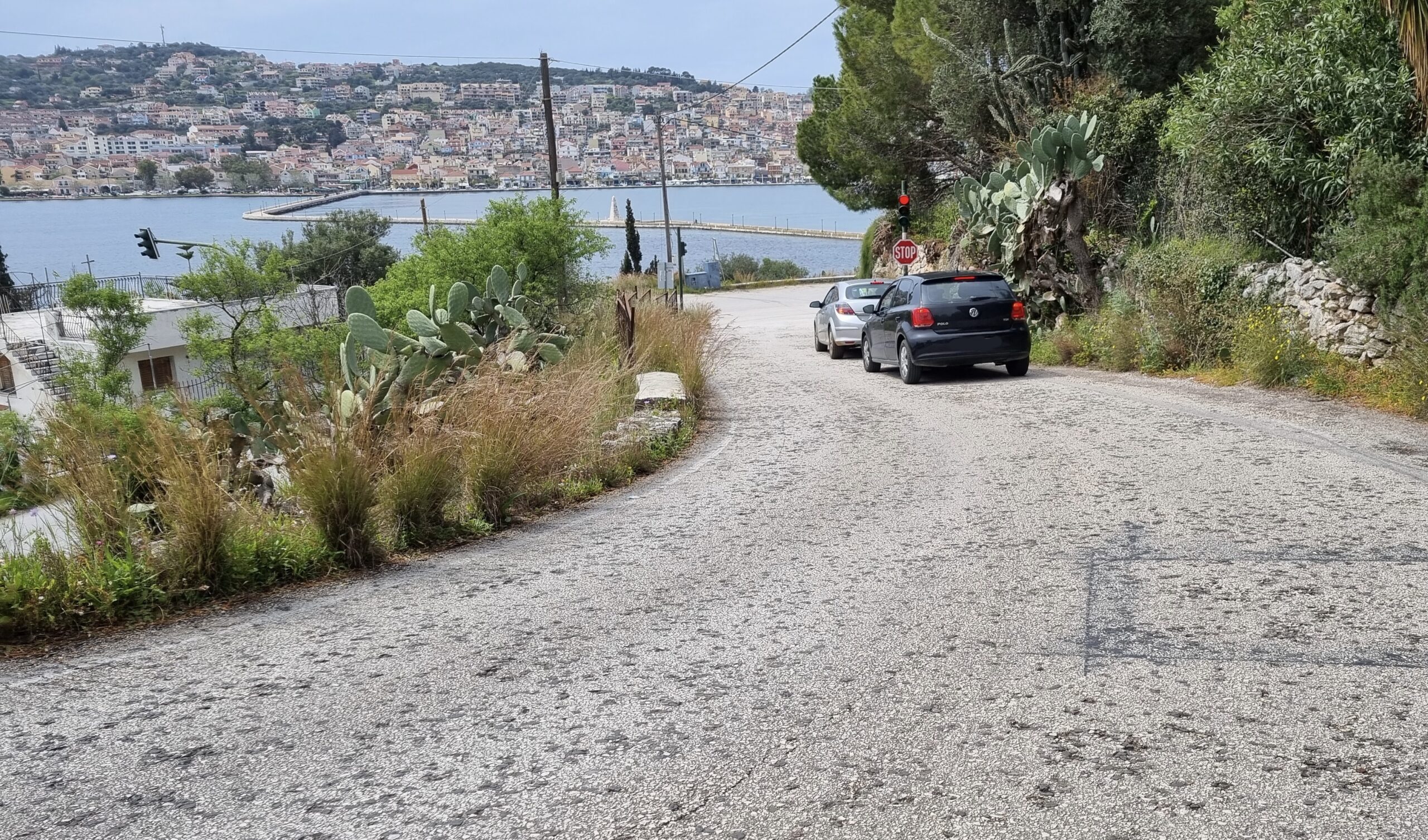 Παντελής Ιωανίδης: «Ξέχασαν» να διαγραμμίσουν ένα πολύ επικίνδυνο κομμάτι του δρόμου Αργοστόλι  Σάμης