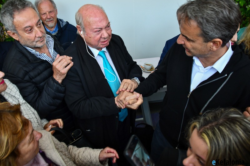 Αλέξανδρος Παρίσης: “Μπαίνω μπροστά στον αγώνα για τη νίκη της ΝΔ στα νησιά μας”