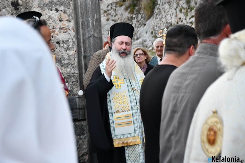 Εφορεία Αρχαιοτήτων Κεφαλληνίας: Για δεύτερη συνεχόμενη χρονιά η εικόνα της Παναγίας εισήλθε στο Κάστο του Αγ