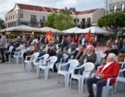 Κεντρική προεκλογική  συγκέντρωση του ΚΚΕ στην Πλατεία Αργοστολίου.