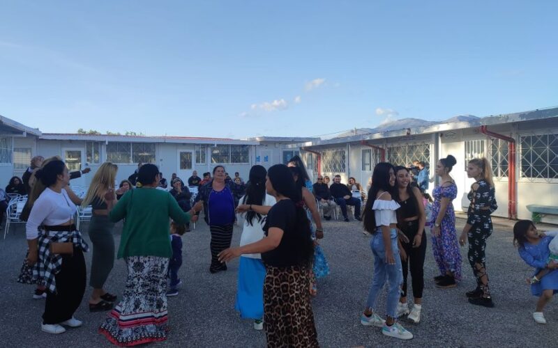 Με μουσική και χορό γιορτάστηκε η Ημέρα των Ρομά στο [εικόνες]