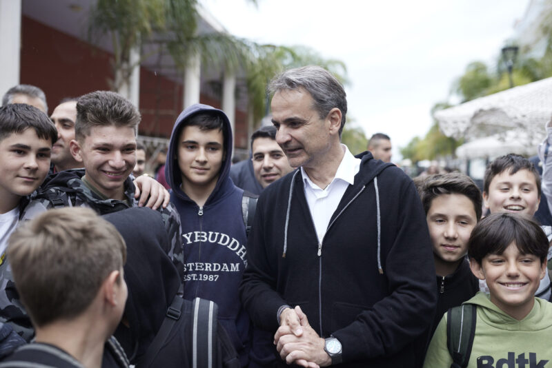 Ο Μητσοτάκης αυτοτρολάρεται στο Τικ  Τοκ: «Μπέρδεψα το Αργοστόλι με το Ληξούρι» [βίντεο]