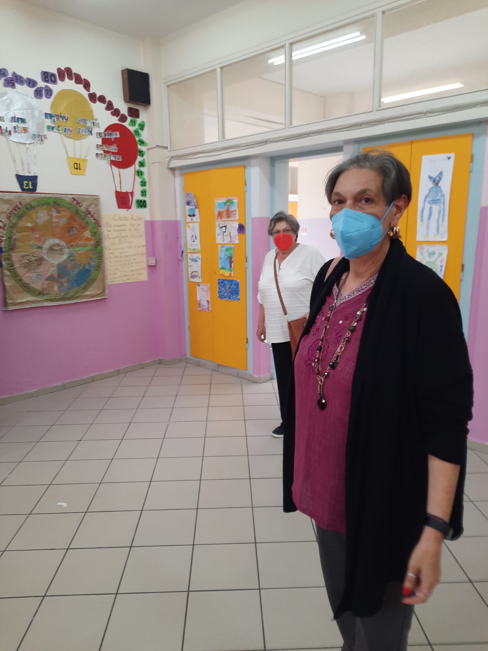 Σε μικρούς αριθμούς η προσέλευση των πολιτών στις κάλπες σε Κεφαλονιά και Ιθάκη [εικόνες]