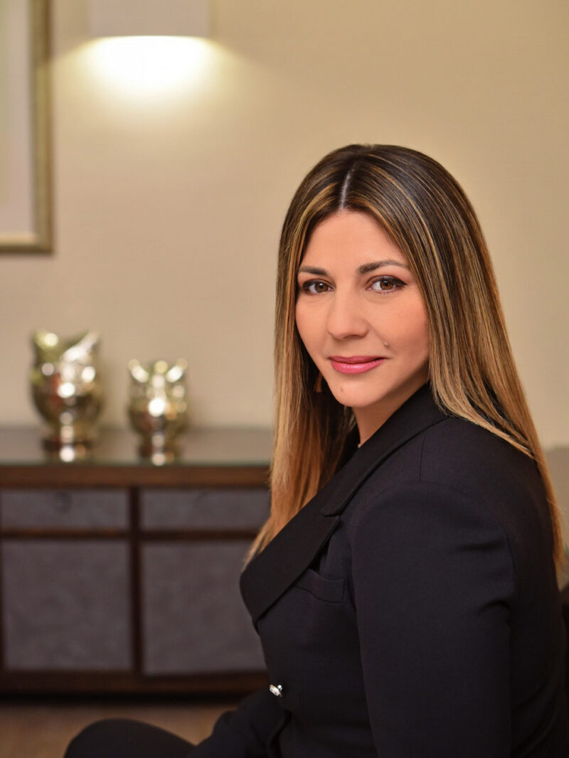 Σοφία Ζαχαράκη: Δεν έχω δει ποτέ την πρώτη μου εμφάνιση σε κάμερα  Πώς γνώρισε τον Μητσοτάκη [βίντεο]