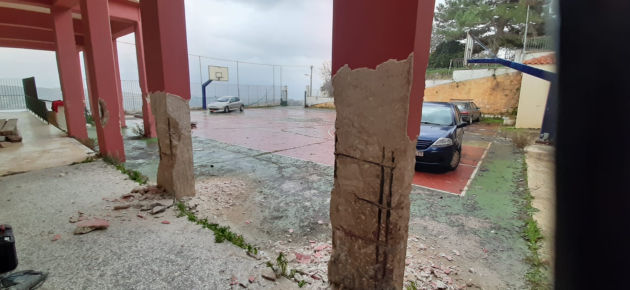 Διονύσης Ραλλάτος: Η αποκατάσταση των βλαβών από τους σεισμούς και η ενίσχυση του Γυμνασίου Αγίας Θέκλης παραπέμπονται στις ελληνικές καλένδες