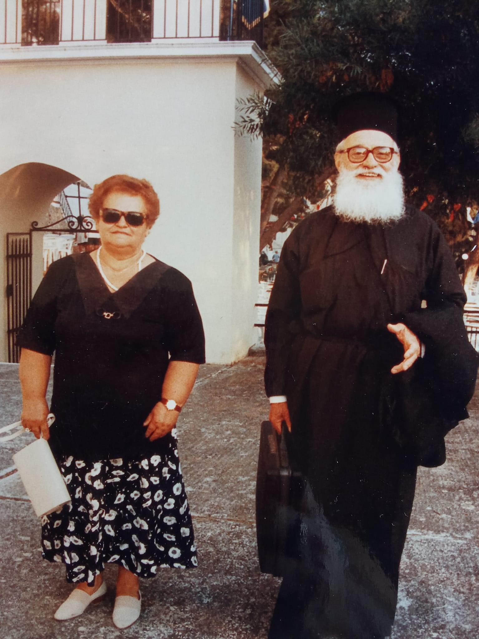 Έφυγε από τη ζωη η Σταθουλα Σπάθη  Μητέρα του Στέλιου και Βαγγέλη Σπαθή