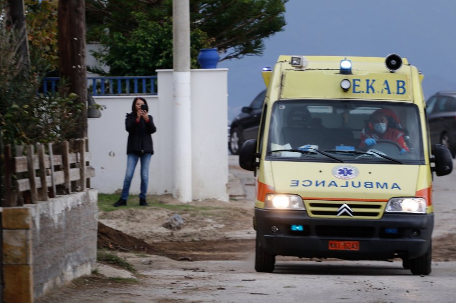 Κέρκυρα: Έπεσαν από το μπαλκόνι ένα παιδάκι 1,5 ετών και ένας 20χρονος