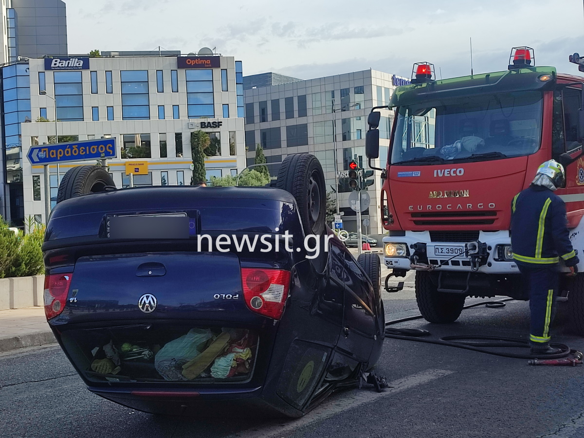 Σοβαρό τροχαίο για τη μετεωρολόγο Χριστίνα Σούζη στη Λεωφόρο Κηφισίας [εικόνες]