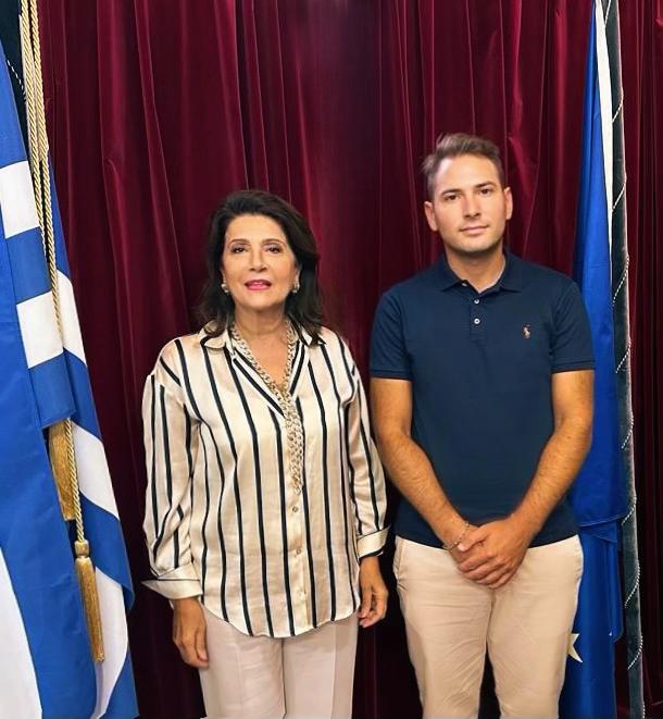 Aυτές είναι οι πρώτες υποψηφιότητες στον συνδυασμό της Ρόδης Κράτσα σε Κεφαλονιά & Ιθάκη [εικόνες]