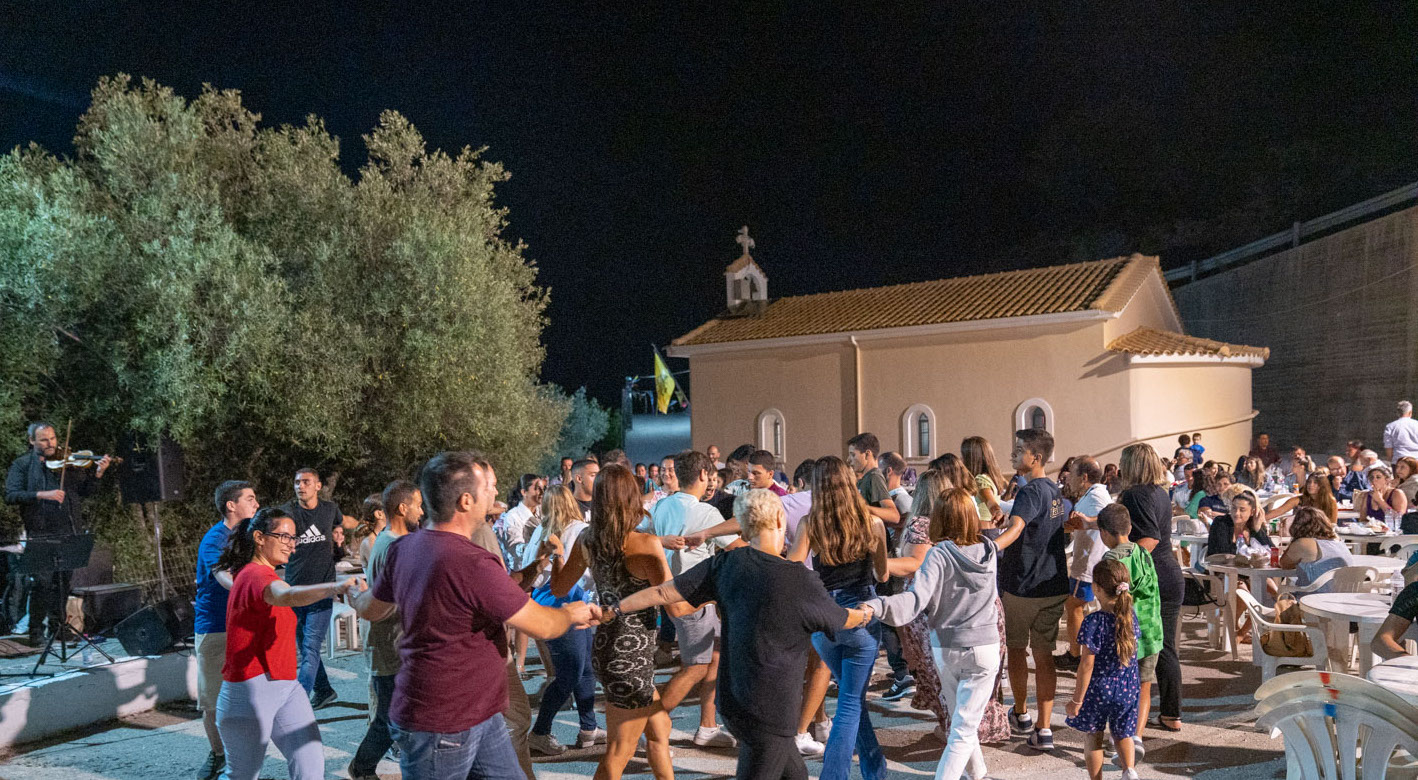 Γιορτάζει ο Προφήτης Ηλίας στις Αγραπιδιές