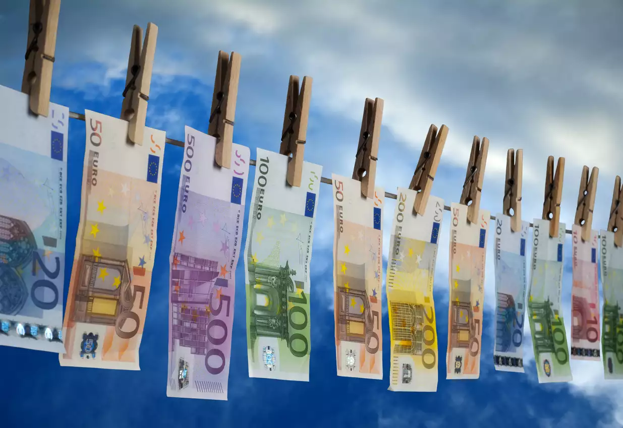 ΑΑΔΕ: Αυτή είναι η λίστα με τους μεγαλοοφειλέτες του Δημοσίου – Χρέη άνω των 150