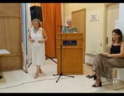 Με συγκίνηση έγινε η παρουσίαση στον Πόρο του βιβλίου και η προβολή της ταινίας “Το κλειδί της ευτυχίας!”