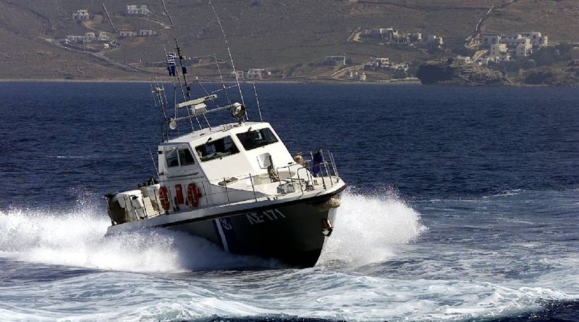 Ζημιά σε σκάφος με 4 επιβαίνοντες και απαγόρευση απόπλου