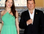 ΑΝΑΔΡΟΜΙΚΗ ΕΠΕΤΕΙΑΚΗ ΕΚΘΕΣΗ ΖΩΓΡΑΦΙΚΗΣ ΚΩΣΤΑ ΕΥΑΓΓΕΛΑΤΟΥ ΣΤΟ ΕΠΙΜΕΛΗΤΗΡΙΟ