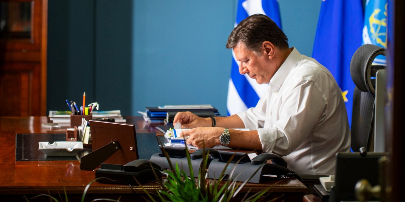 Παραιτήθηκε ο Μιλτιάδης Βαρβιτσιώτης από υπουργός Ναυτιλίας