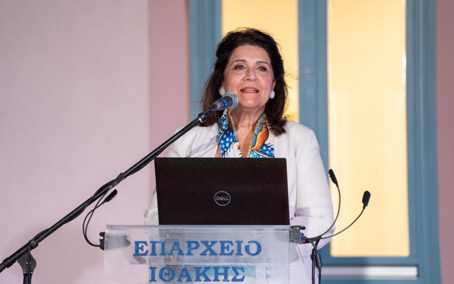 Στο νοσοκομείο εισήχθη η Περιφερειάρχης Ιονίων Νήσων Ρόδη Κράτσα