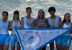 1 χρυσό, 1 ασημένιο και 1 χάλκινο μετάλλιο