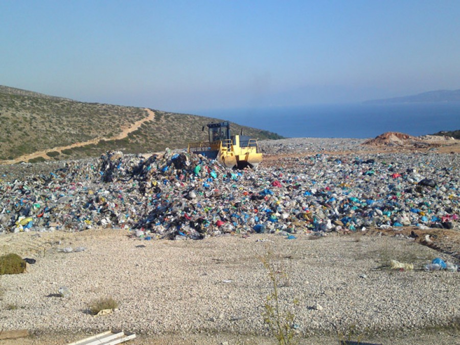 Λαϊκή Συσπείρωση: Τρίτη φωτιά στο ΧΥΤΑ Παλλοστής την ίδια περίοδο; Σύμπτωση ή προκαθορισμένο γεγονός;