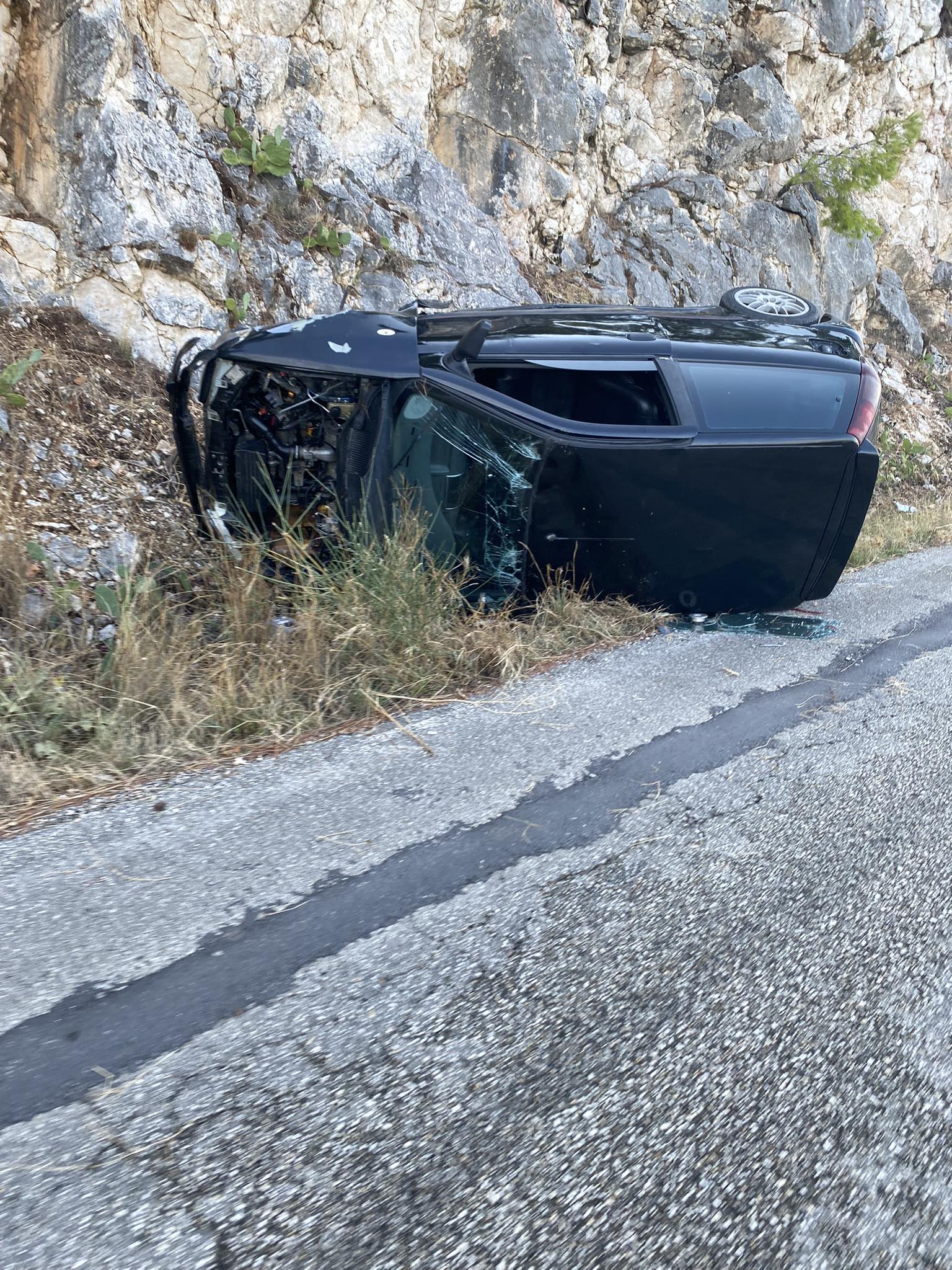 Σοβαρό τροχαίο στον επαρχιακό δρόμο Αργοστόλι -Ληξούρι [εικόνες]