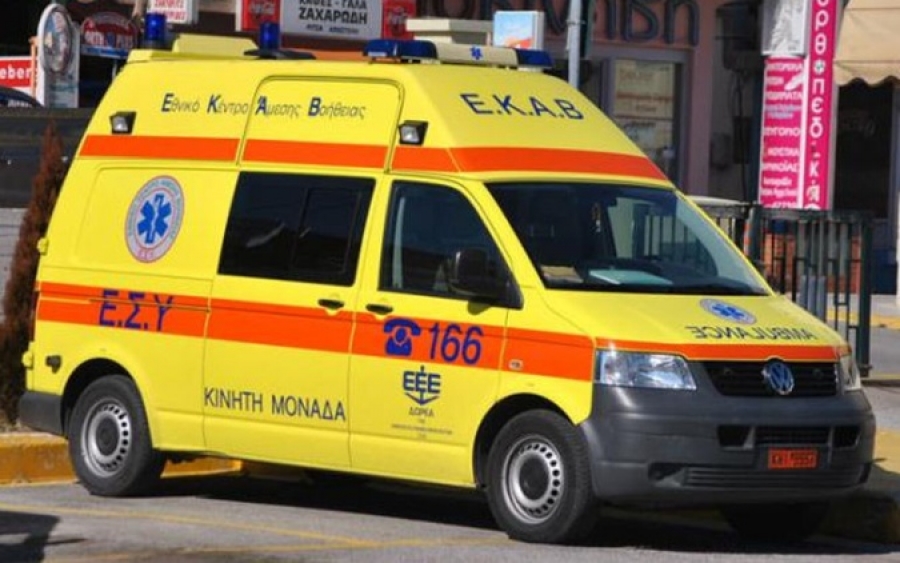 Στο Νοσοκομείο 25χρονος με αδιαθεσία εν πλώ