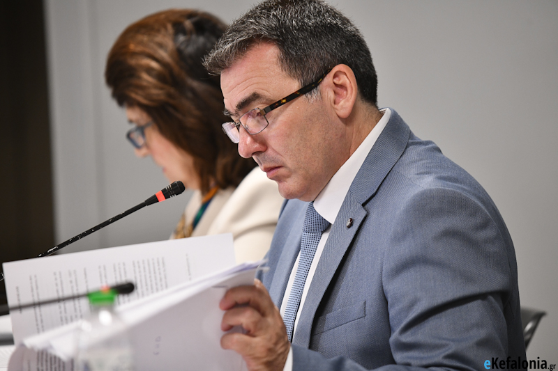 Διά περιφοράς τη Δευτέρα η συνεδρίαση του Περιφερειακού Συμβουλίου