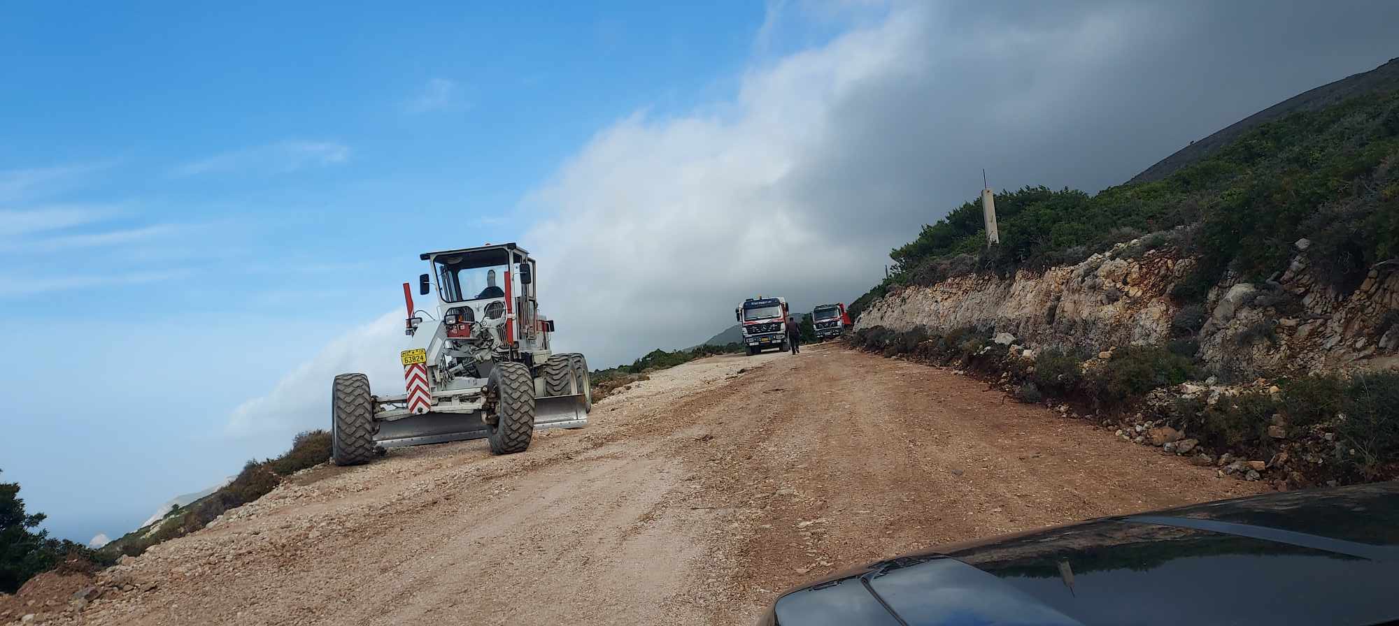 Δήμος Ληξουρίου: Ξεκίνησε η ασφαλτόστρωση στη θέση Κούνουπας της κοινότητας Σουλλάρων [εικόνες +βίντεο]
