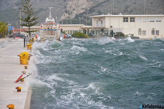 Έρχονται βροχές, καταιγίδες, άνεμοι 7 9 μποφόρ  Πτώση θερμοκρασίας στην Κεφαλονιά