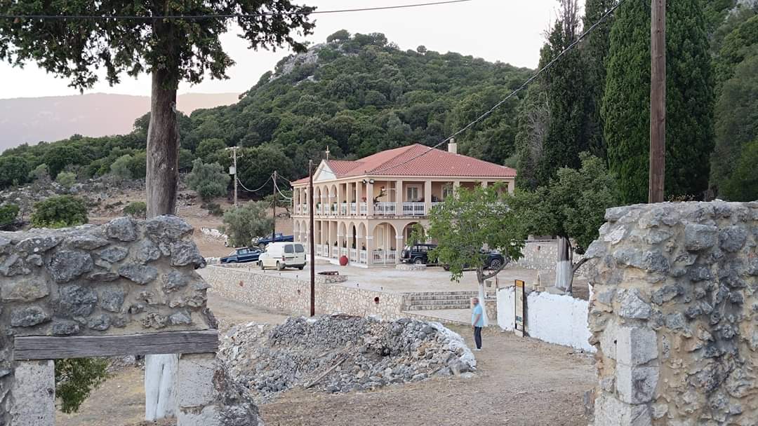 Γιορτάζει τη μνήμη του πρ. Δανιήλ η Ιερά Μονή Άτρου