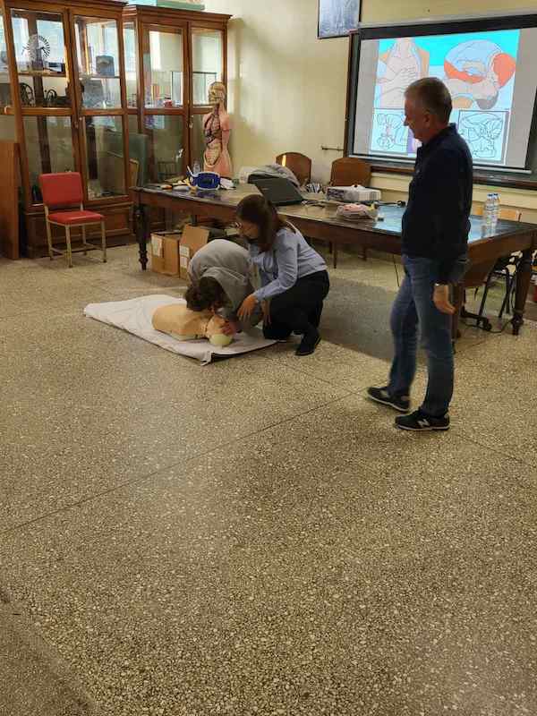 Με επιτυχία το Σεμινάριο ‘Α Βοηθειών του ΔΙΕΚ Γ.Ν. Κεφαλληνίας στο Γενικό Λύκειο της Ιθάκης [εικόνες]