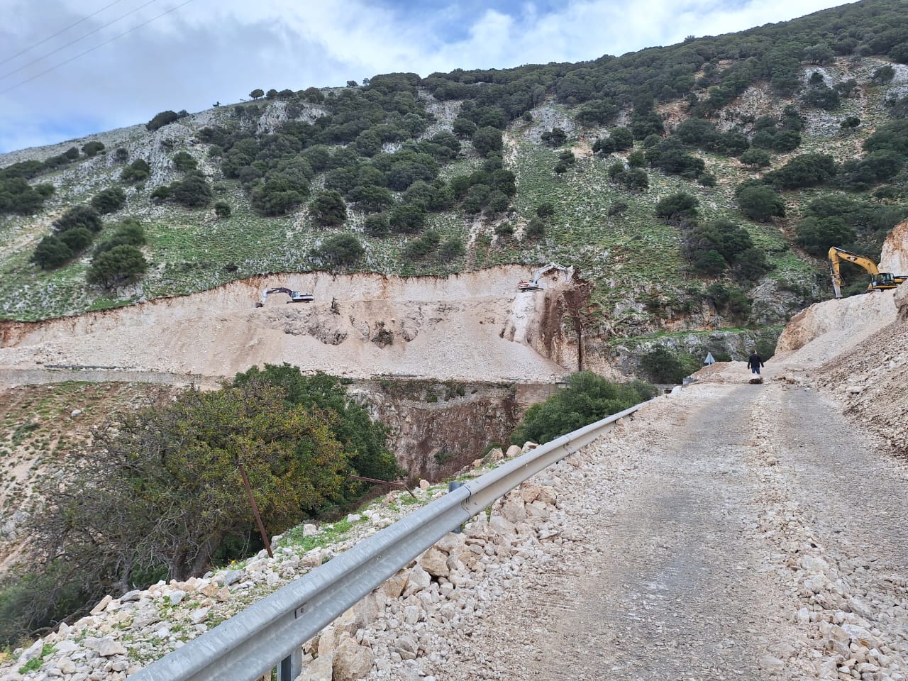 Προχωρούν με γοργούς ρυθμούς οι εργασίες στη γέφυρα του Χειμωνικού [εικονες +βιντεο]