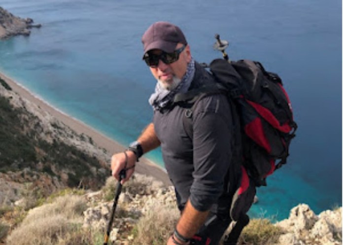 Η Ορειβατική Λέσχη αποχαιρετά τον Ερη Καραβιώτη