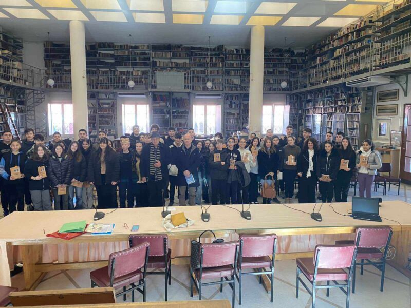 Ο Κύπριος συγγραφέας Γιώργος Χαριτωνίδης στο 3ο Γυμνάσιο Αργοστολίου [εικόνες]