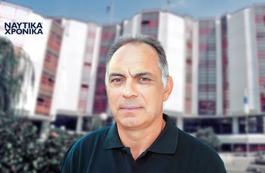 Ο Νίκος Φαραντούρης αποχαιρετά τον Ερνέστο Τζαννάτο