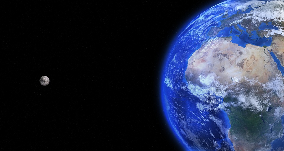 Η Ώρα της Γης 2024: Πότε και γιατί σβήνουμε τα φώτα απόψε