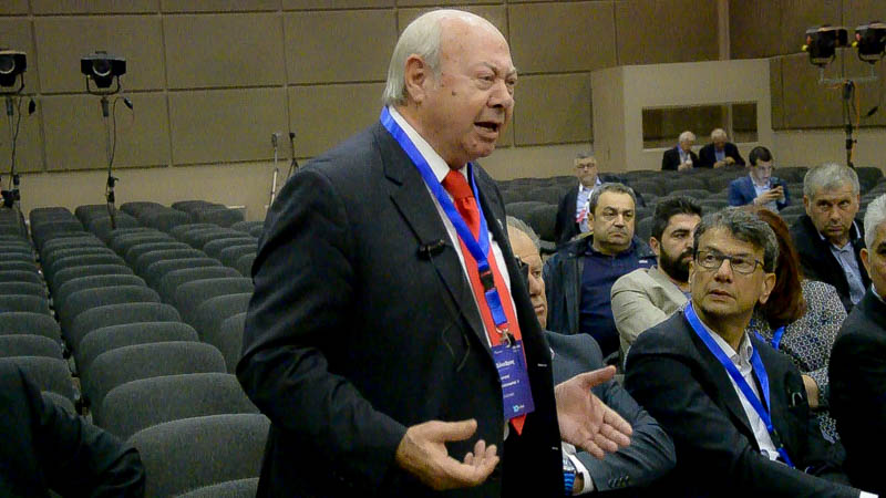 Πρωτοφανή επίθεση Παρίση στον Ζαχαριάδη στη συνεδρίαση της ΚΕΔΕ –«Εσείς δεν ήσασταν που μας αποκαλούσατε βλαχοδήμαρχους»;