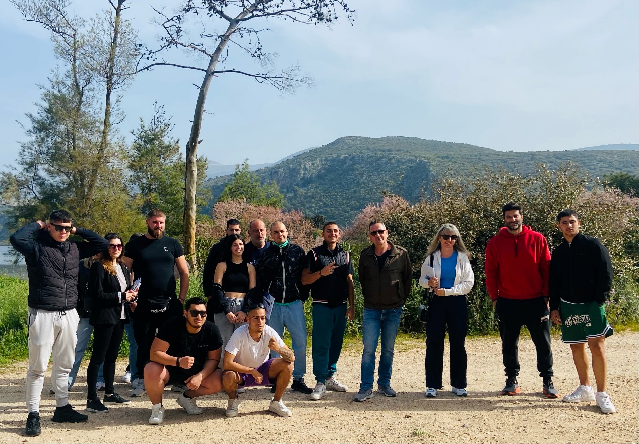 Επίσκεψη του ΕΠΑΛ Αργοστολίου στο κέντρο Περιβαλλοντικής Ενημέρωσης Κουτάβου [εικόνες]