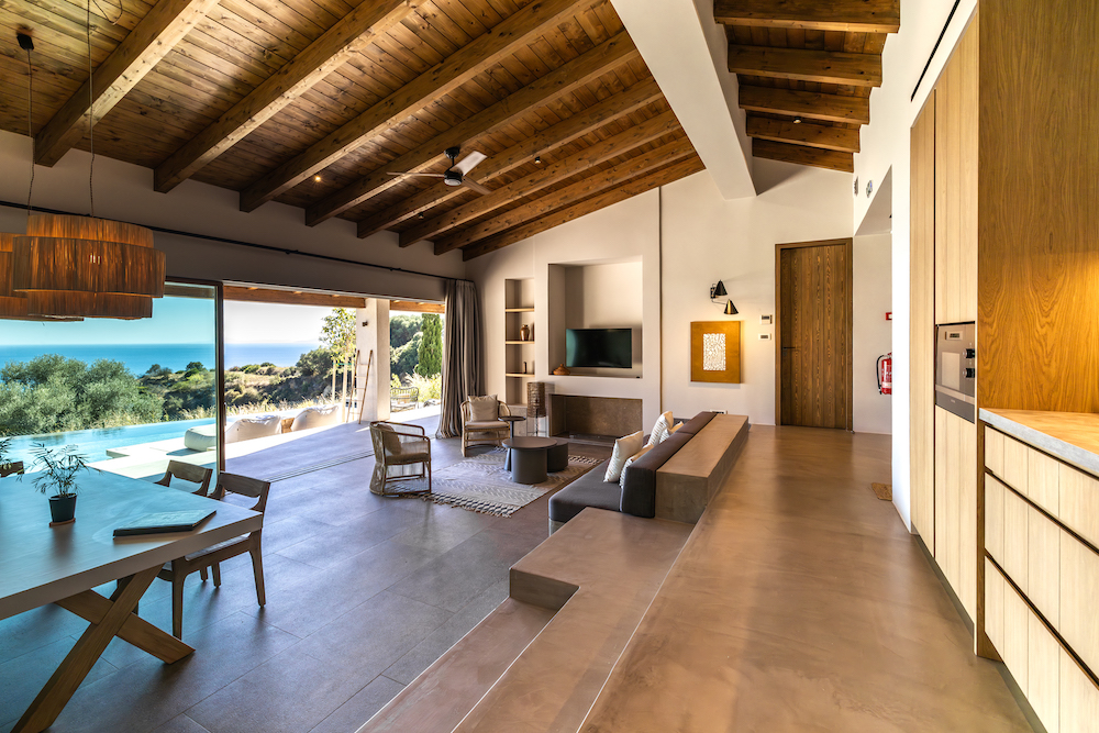 Νέα μεγάλη διάκριση του Eliamos Villas Hοtel & Spa -διακρίθηκε στο Travel + Leisure’s 2024 It List [εικόνες]
