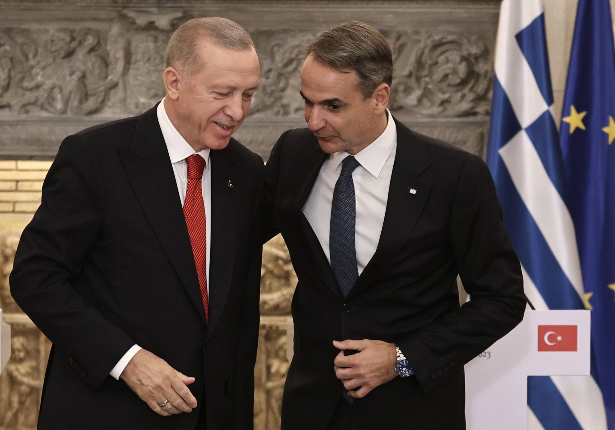 Τούρκοι, Αλβανοί και Σκοπιανοί κάτι ξέρουν