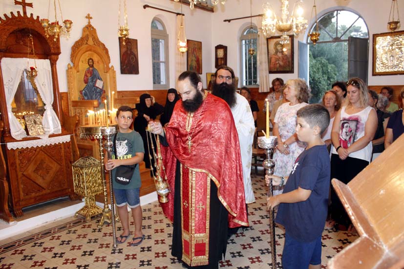 Ο εορταστικός εσπερινός της Αγίας Παρασκευής Λεπέδων στο Ληξούρι [εικόνες]