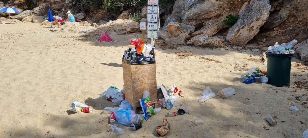 «Όταν το ψάρι βρωμάει από το κεφάλι…»