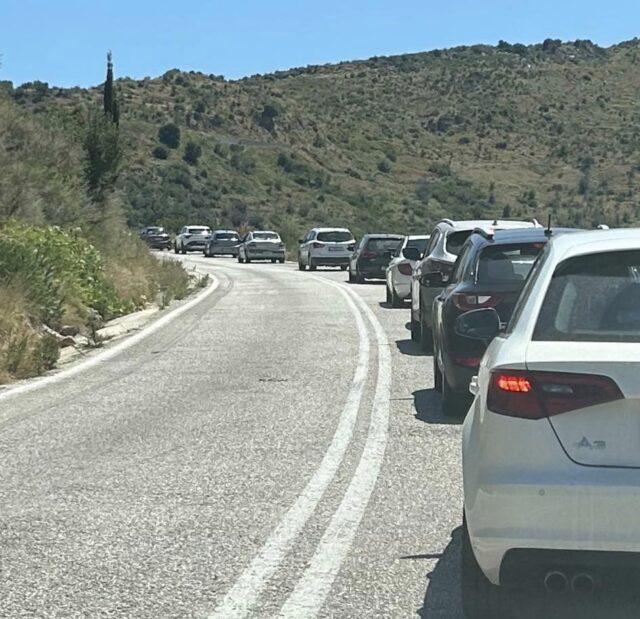 “Πόρος  Αργοστόλι: 1ωρα και 35 λεπτά: Σημειωτόν με τρόμο” (εικόνες)