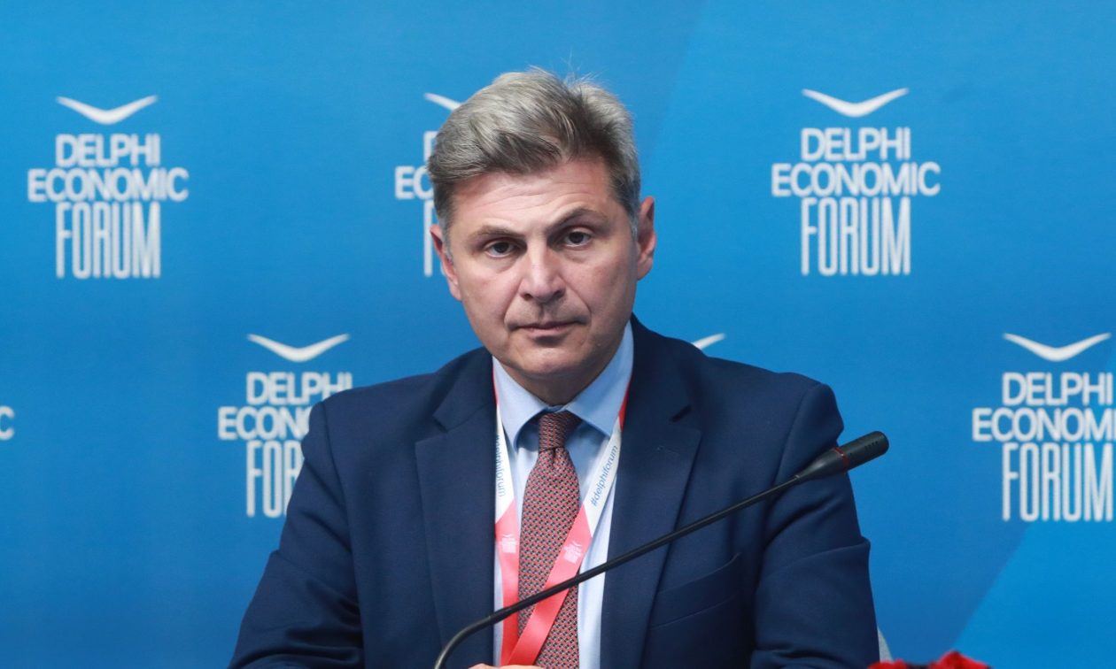 Φαραντούρης: Χρειάζεται επειγόντως αφύπνιση, δεν ανήκω σε κάποια ομάδα [βίντεο]
