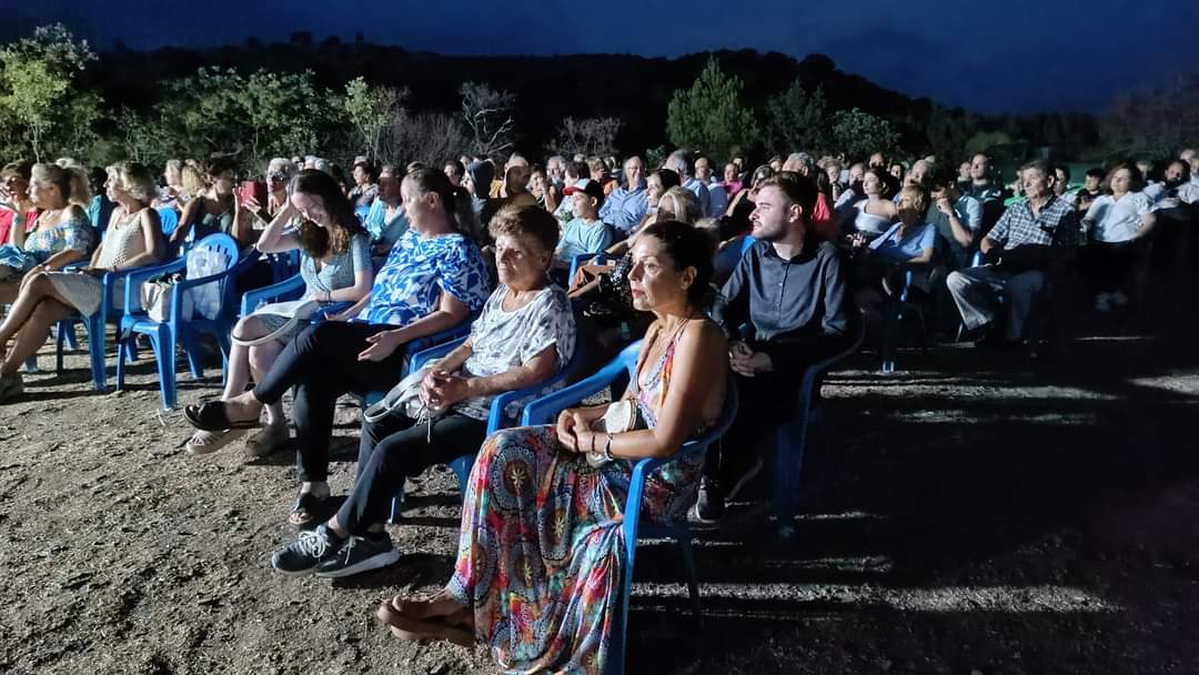 Μια μαγική βραδιά κάτω από την υπερπανσέληνο στον Ασπρογέρακα Κεφαλονιάς! [εικόνες +βίντεο]