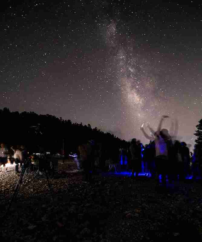 ΟΦΥΠΕΚΑ: Αθρόα συμμετοχή πολιτών στην βραδιά αστροπαρατήρησης στον Εθνικό Δρυμό Αίνου [εικόνες]