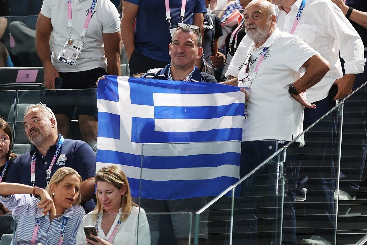 Ολυμπιακοί Αγώνες: Ο Πύρρος Δήμας στις εξέδρες, για να στηρίξει τον Πετρούνια στον τελικό των κρίκων
