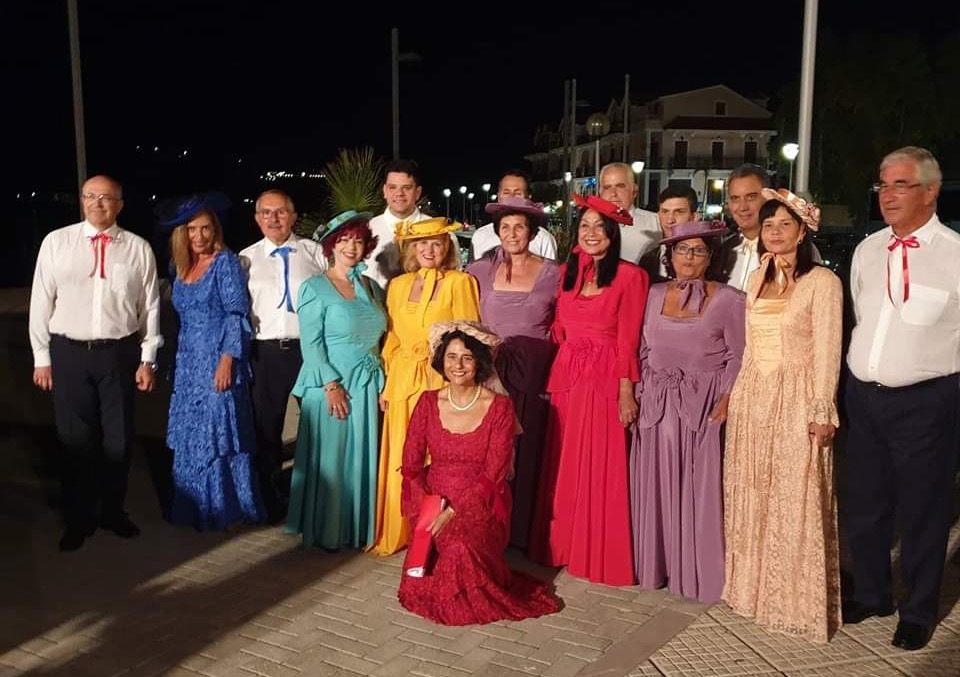 Πολιτιστικός Σύλλογος «Η Τετράπολις»: Την Κυριακή χορεύουμε Καντρίλιες στο Αφμιθέατρο «Γερασιμος Σκλάβος»