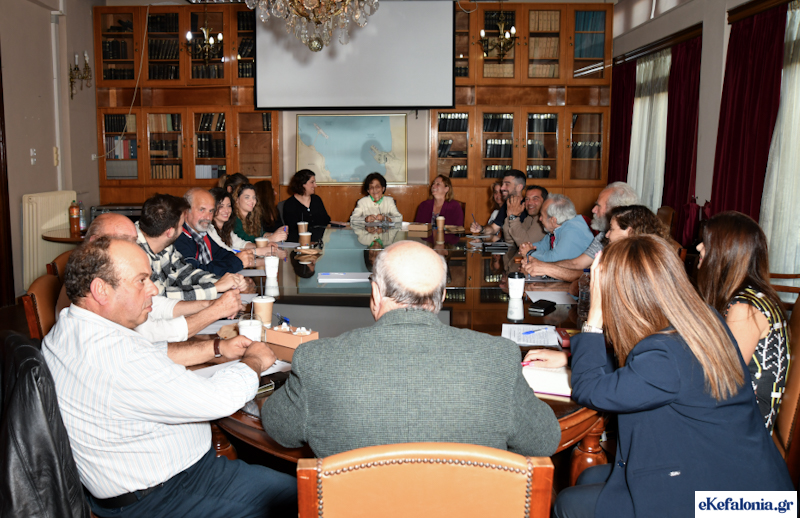 Περιφέρεια Ιονίων Νήσων προς πολιτιστικά σωματεία: «Παρακαλούμε γνωστοποιείστε μας τον προγραμματισμό σας για το 2025»