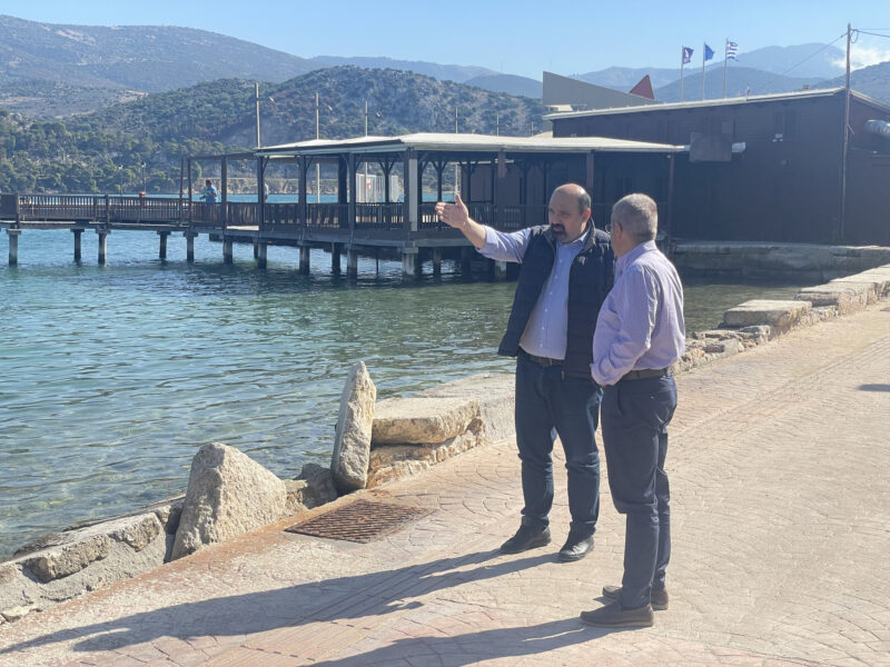 Χρηματοδότηση και στρατηγική ανάκαμψης στην Κεφαλονιά: Η επίσκεψη Τριαντόπουλου σε Ληξούρι, Σάμη και Αργοστόλι [εικόνες]