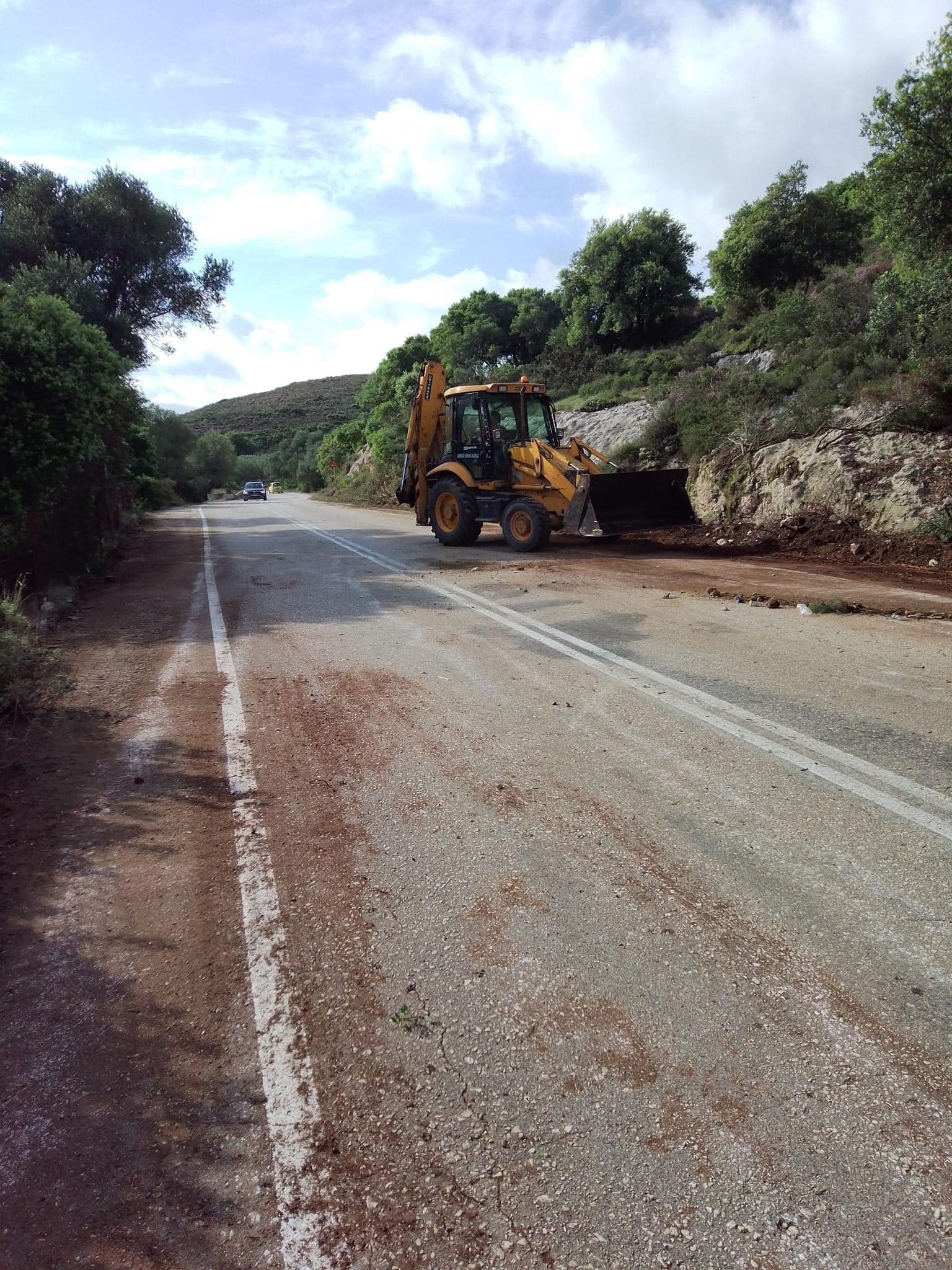 Καθαρισμός του Επαρχιακού Οδικού Δικτύου